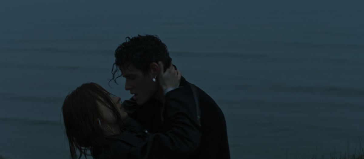 La Plage — still 03