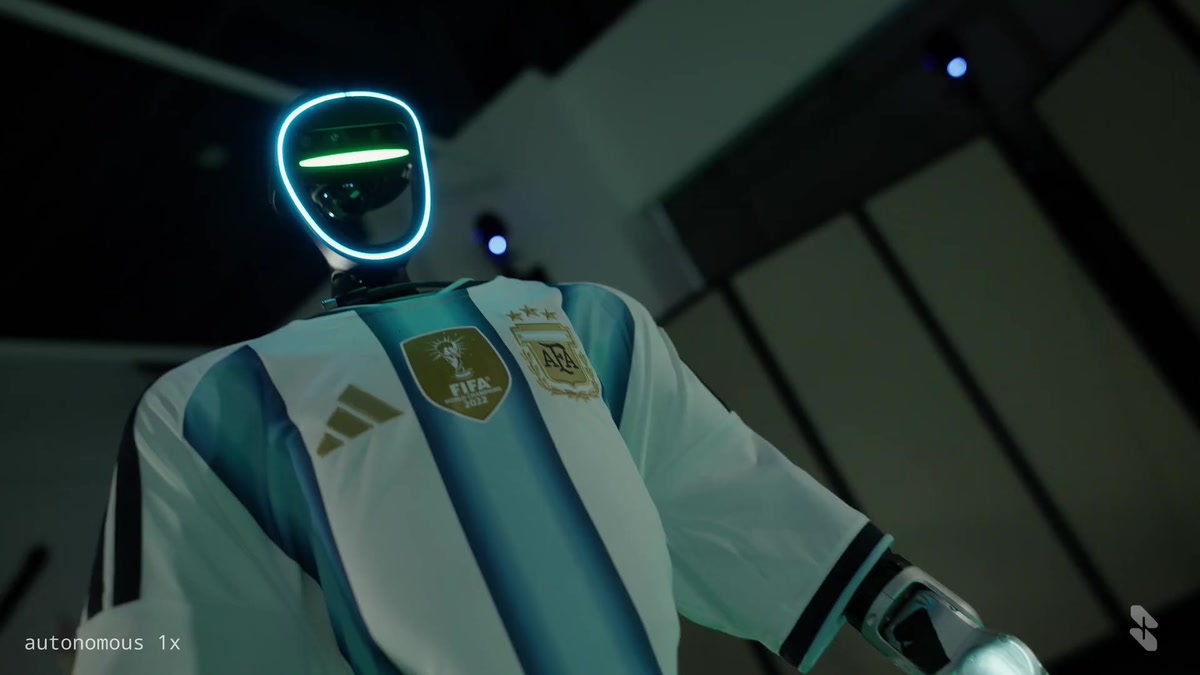 Skild AI &mdash; Physical Self-Play, humanoid against a player